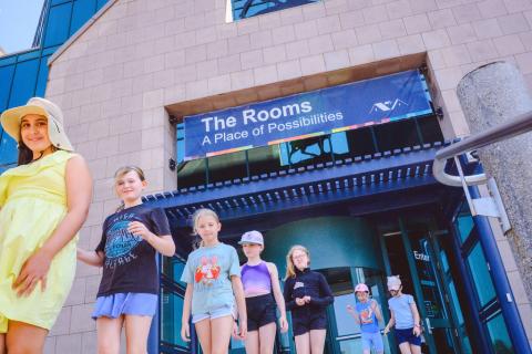 campers leaving the rooms